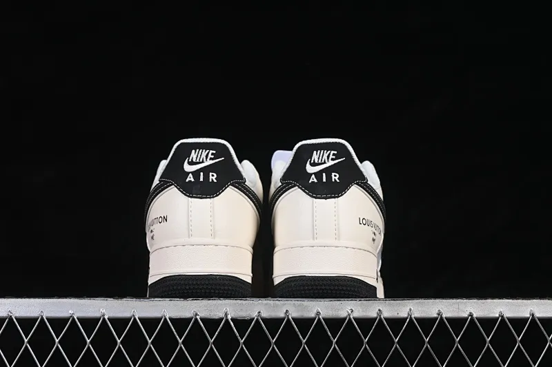 All categories Nk Air Force 1 Air Force series Nk Air Force 1 Low Air Force low-top Nike Air Force 1'07 Low joint black and gray suede Air Force 1 low-top casual sneakers XD9314-619